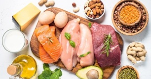 مبادئ الالتزام بنظام غذائي بروتيني لفقدان الوزن
